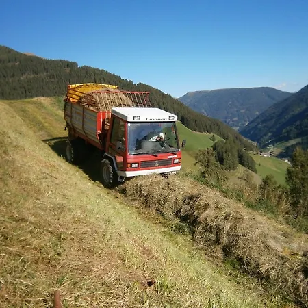Bergbauernhof Ausserberglet Farm stay Innervillgraten