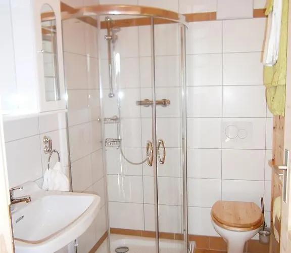 Bergbauernhof Ausserberglet مزرعة للإقامة *