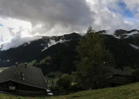 Çiftlik konaklama Bergbauernhof Ausserberglet *