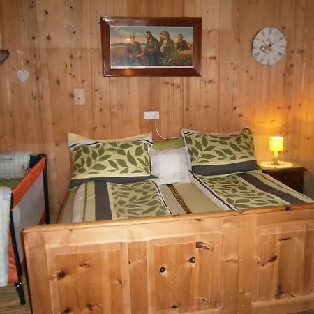 Çiftlik konaklama Bergbauernhof Ausserberglet *