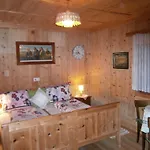 Bergbauernhof Ausserberglet Farma Innervillgraten